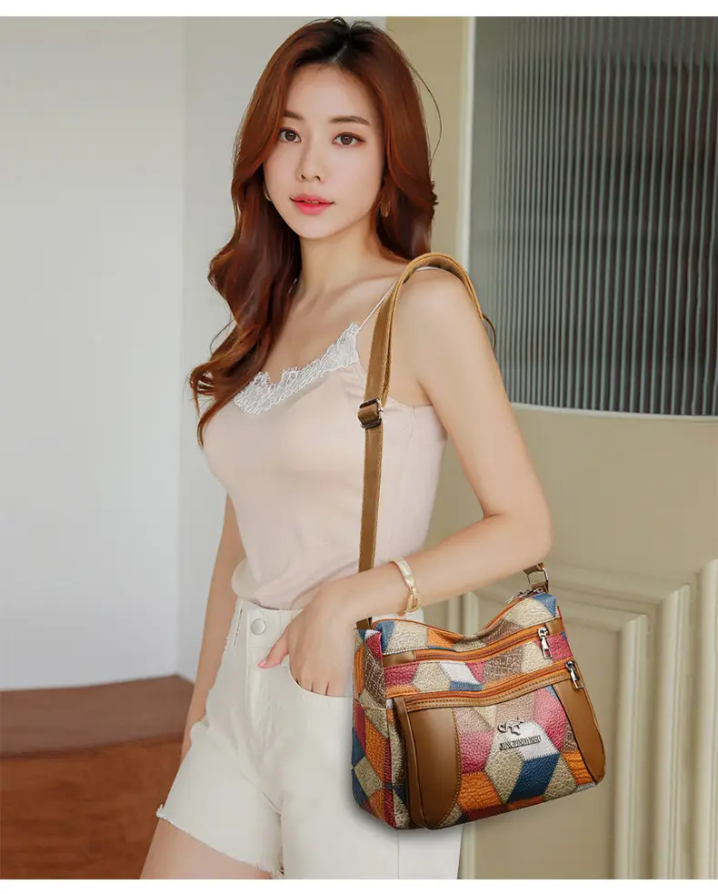 Retro Ethnic Shoulder Bag Large Capacity Women's Bag — feature 13