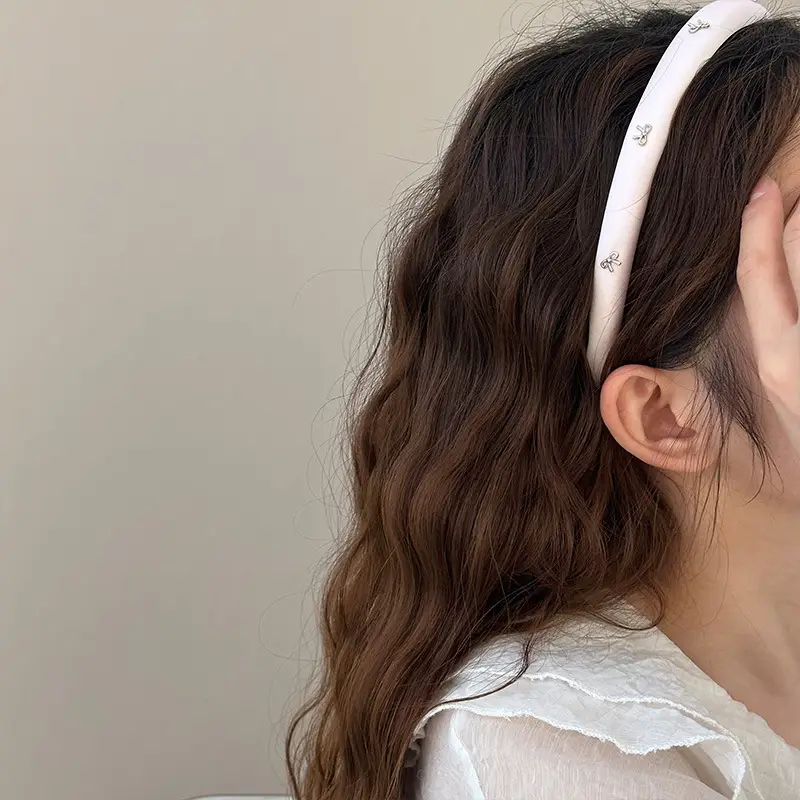 Simple Silver Bow Headband for Women's Hair Accessories - Image 7