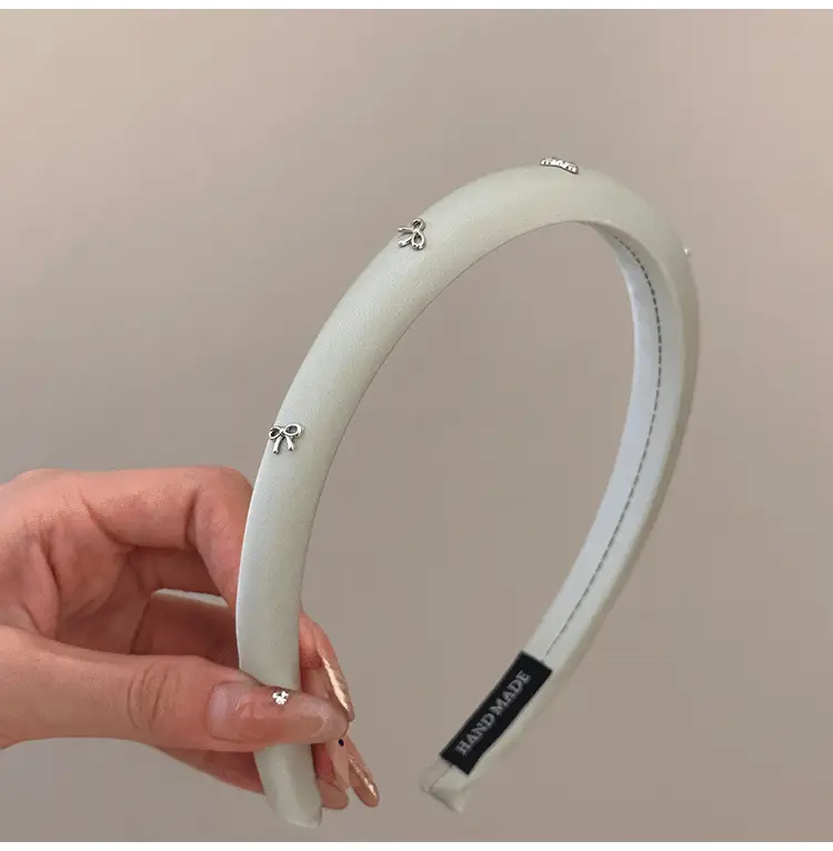 Simple Silver Bow Headband for Women's Hair Accessories — feature 7