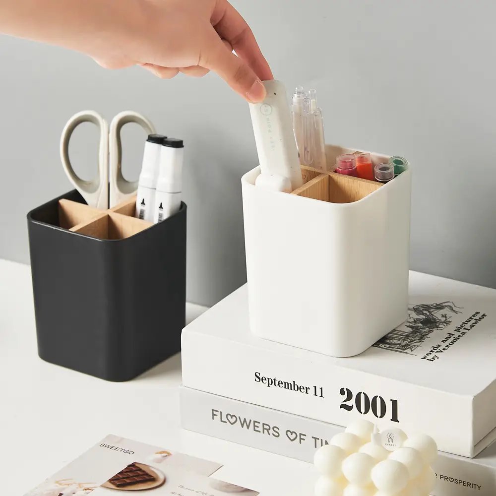 Desktop Pen Holder 4-Sided Storage Barrel 9x9x11cm — feature 3