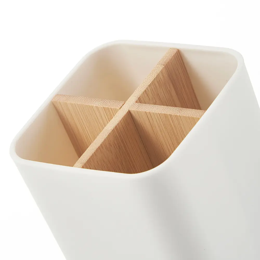 Desktop Pen Holder 4-Sided Storage Barrel 9x9x11cm — feature 5