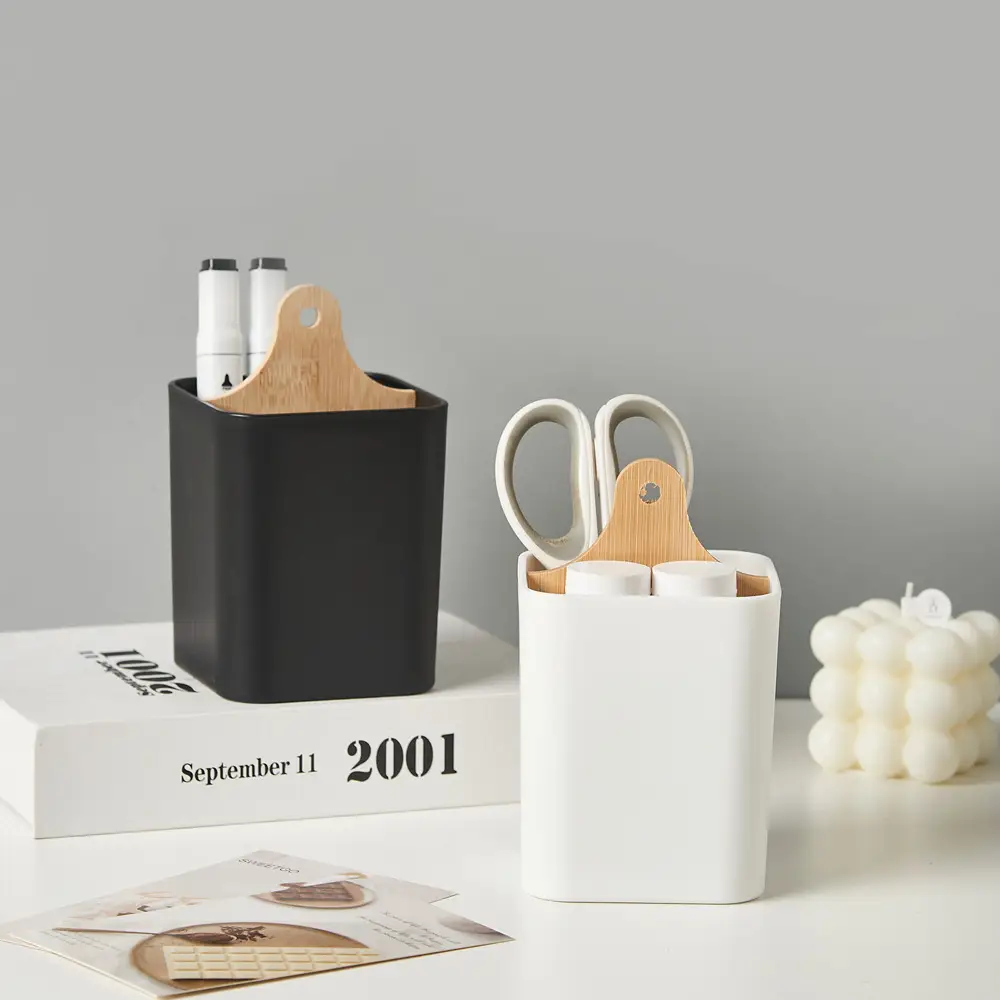 Desktop Pen Holder 4-Sided Storage Barrel 9x9x11cm — feature 6