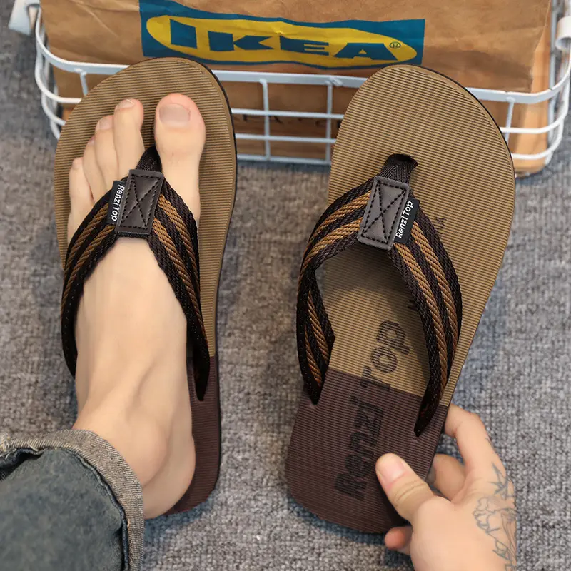 Flip-flops Men's Summer Odor-proof Non-slip Wear-resistant Flip-flops Outdoor Sports Soft-soled Lightweight Beach Sandals - Image 5