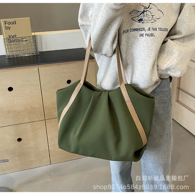 Large Canvas Tote Bag for Women 2026 Black — feature 16