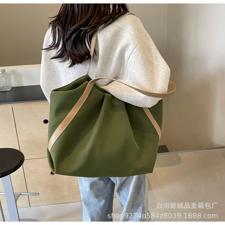Large Canvas Tote Bag for Women 2026 Black — feature 17