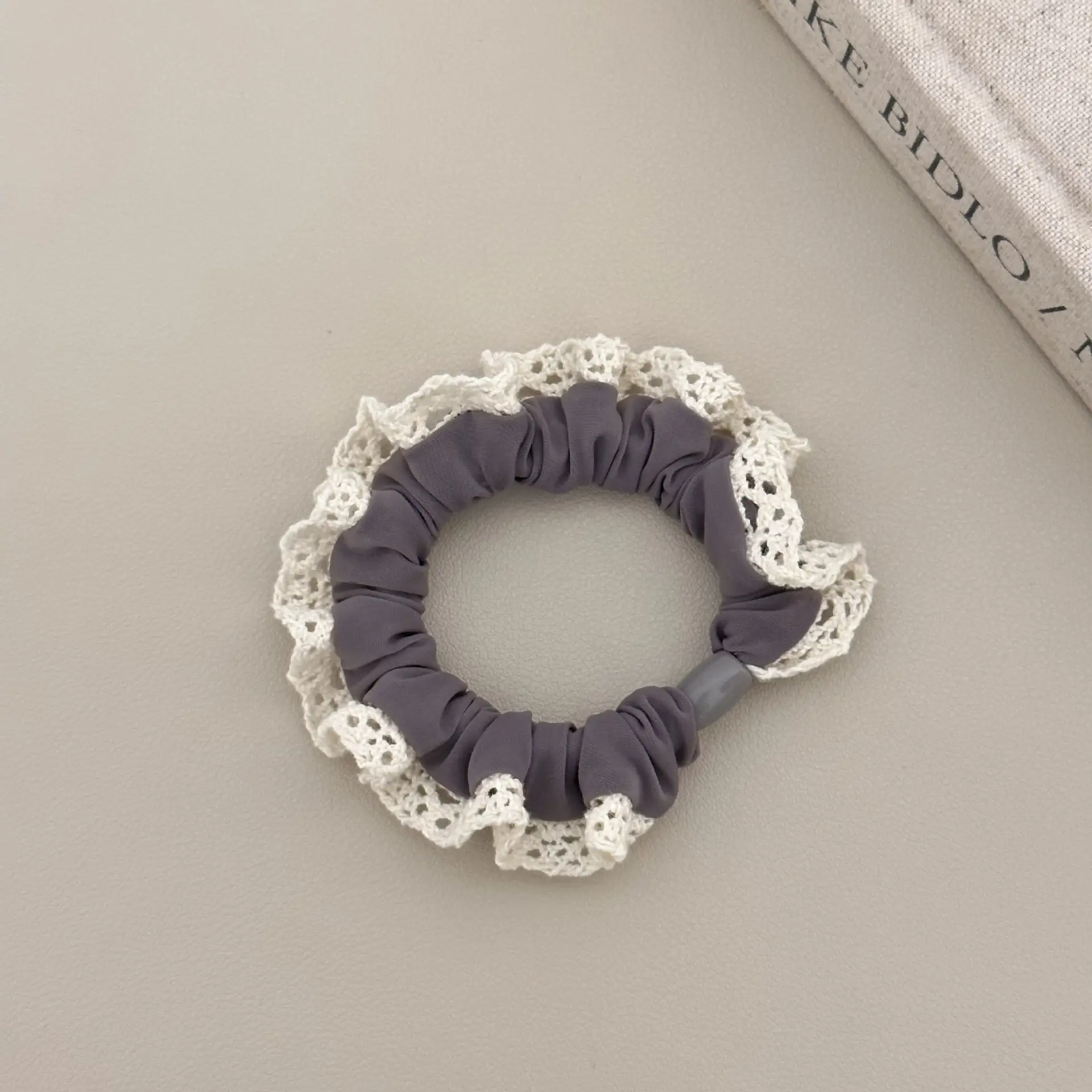 Lace Edge Ice Silk Hair Ring Black Large
