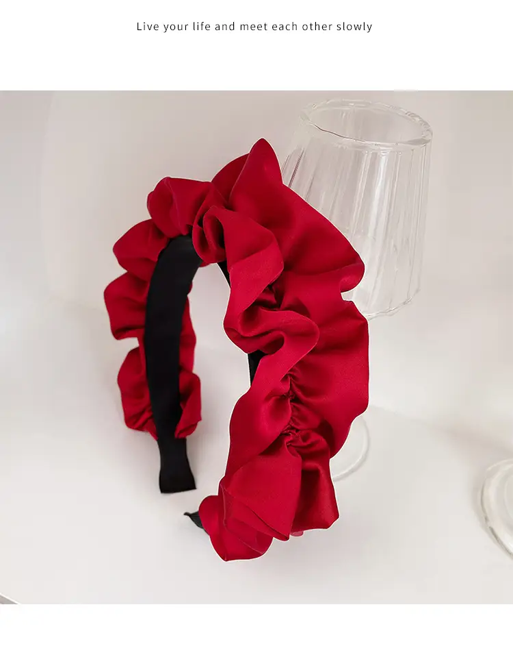 White Pleated Hair Hoop for Women Wide Bristle — feature 6