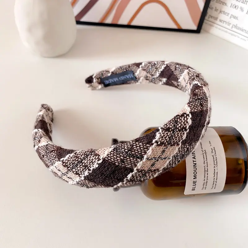 White Pleated Hair Hoop for Women Wide Bristle - Image 17