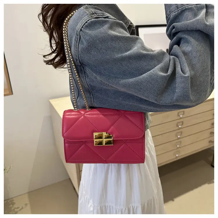 White Quilted Chain Shoulder Bag for Women — feature 14