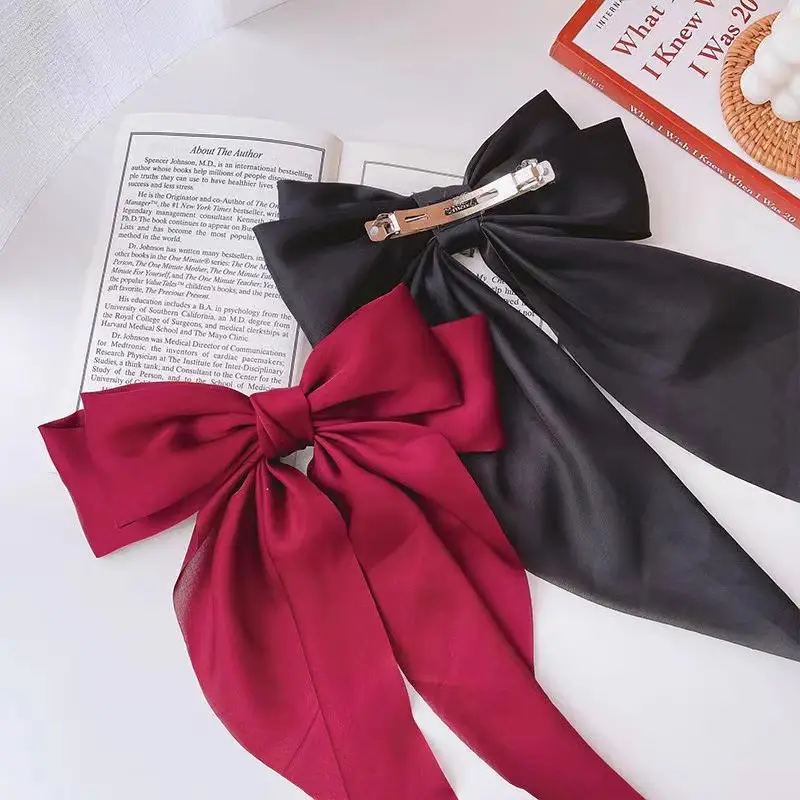 Black Large Bow Hair Clip for Women — feature 4