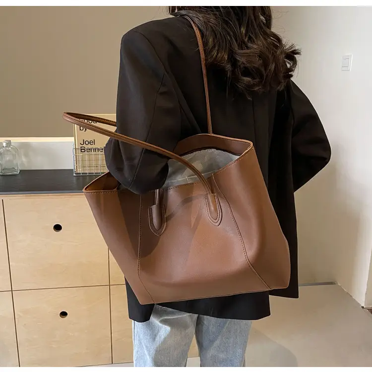 Women 2-Piece Leather Shoulder Bag Cream Brown — feature 22