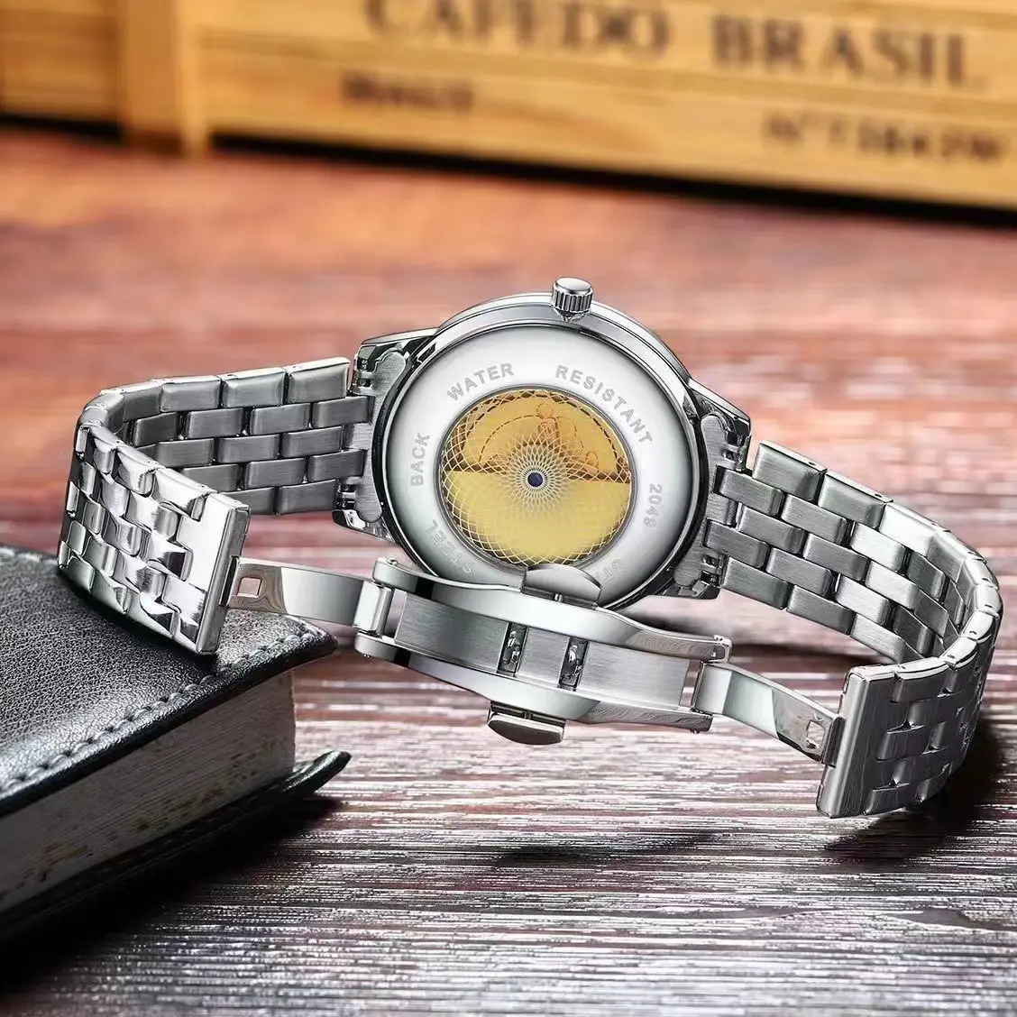 Gubaisen Men's Water Resistant Chronograph Watch with Calendar — feature 14