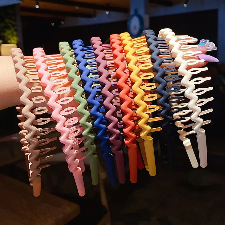 Anti-Slip Hair Clips for Girls, Teeth Design, Colorful - Image 12