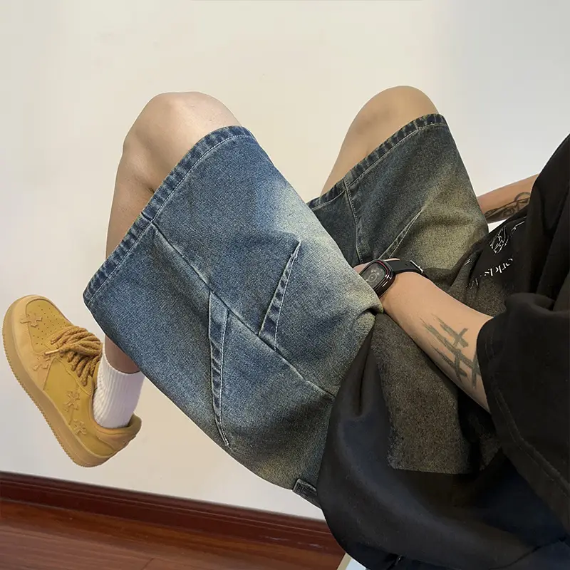 Men Pleated Gradient Denim Shorts 2024 New - Image 2