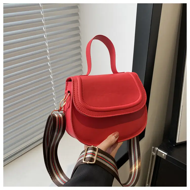 White Saddle Bag for Women, 2024 New Arrival, All-Match Style — feature 14