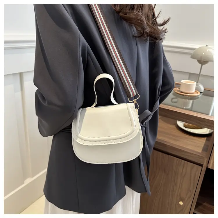 White Saddle Bag for Women, 2024 New Arrival, All-Match Style — feature 19