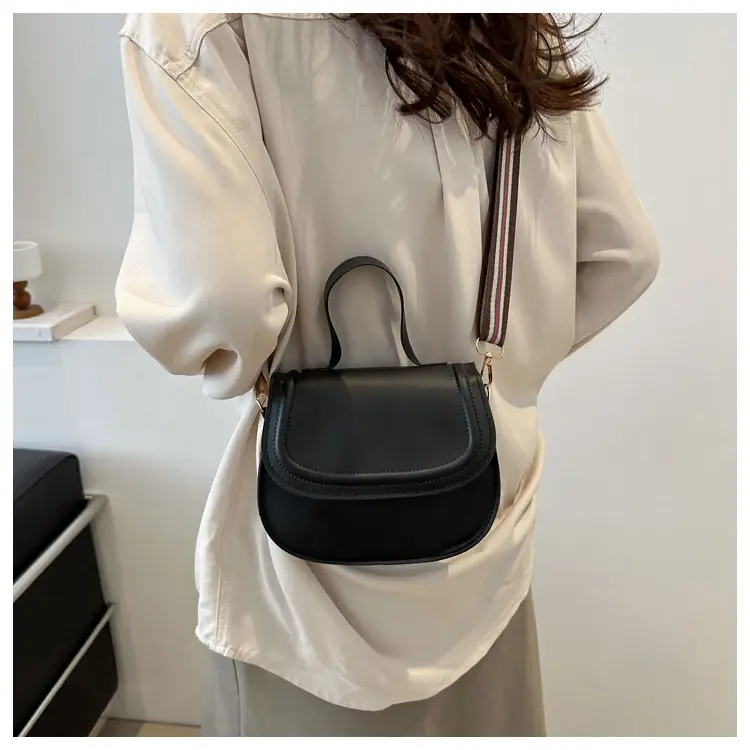 White Saddle Bag for Women, 2024 New Arrival, All-Match Style — feature 23