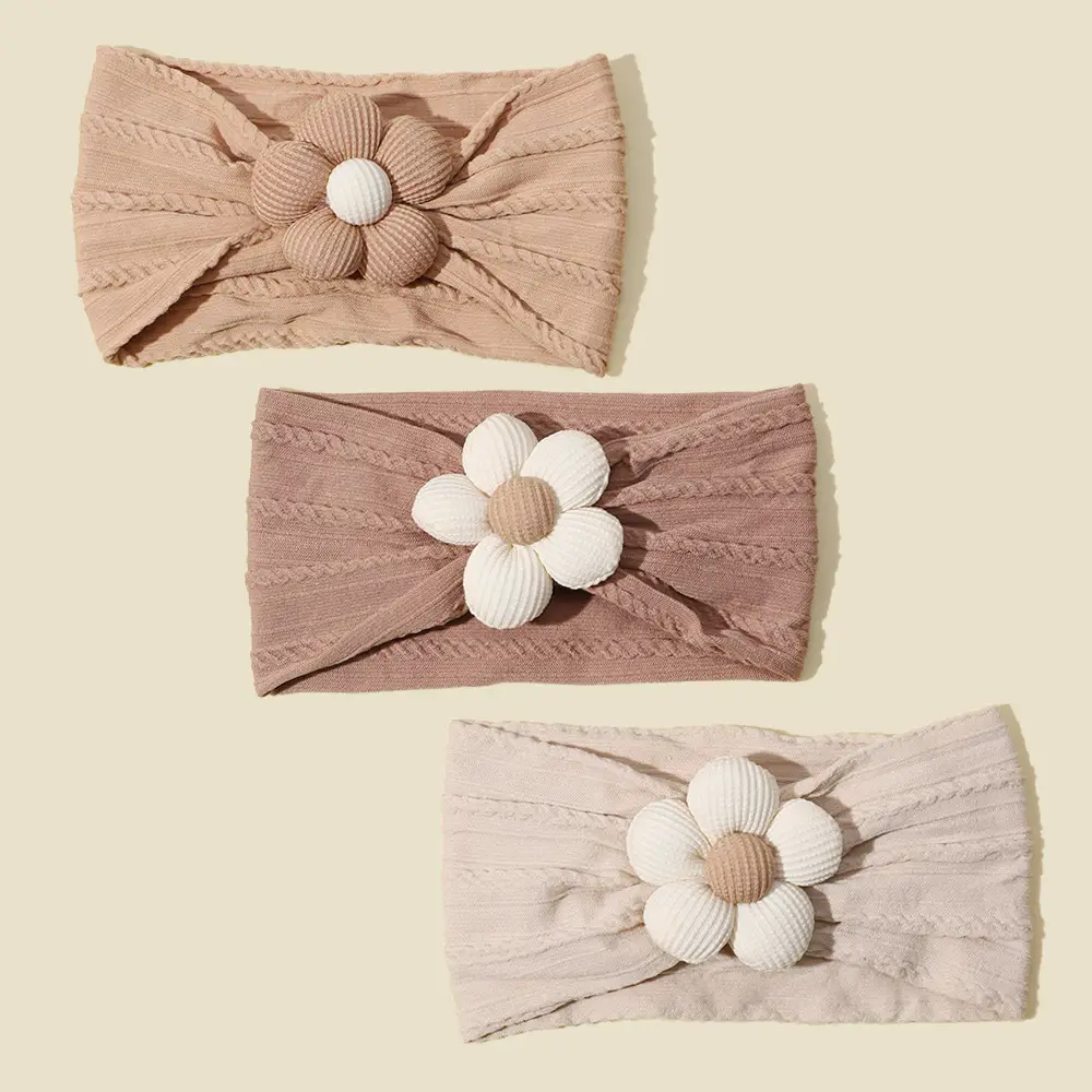 Five-Petal Flower Baby Hair Belt with Pearl Centerpiece — feature 6