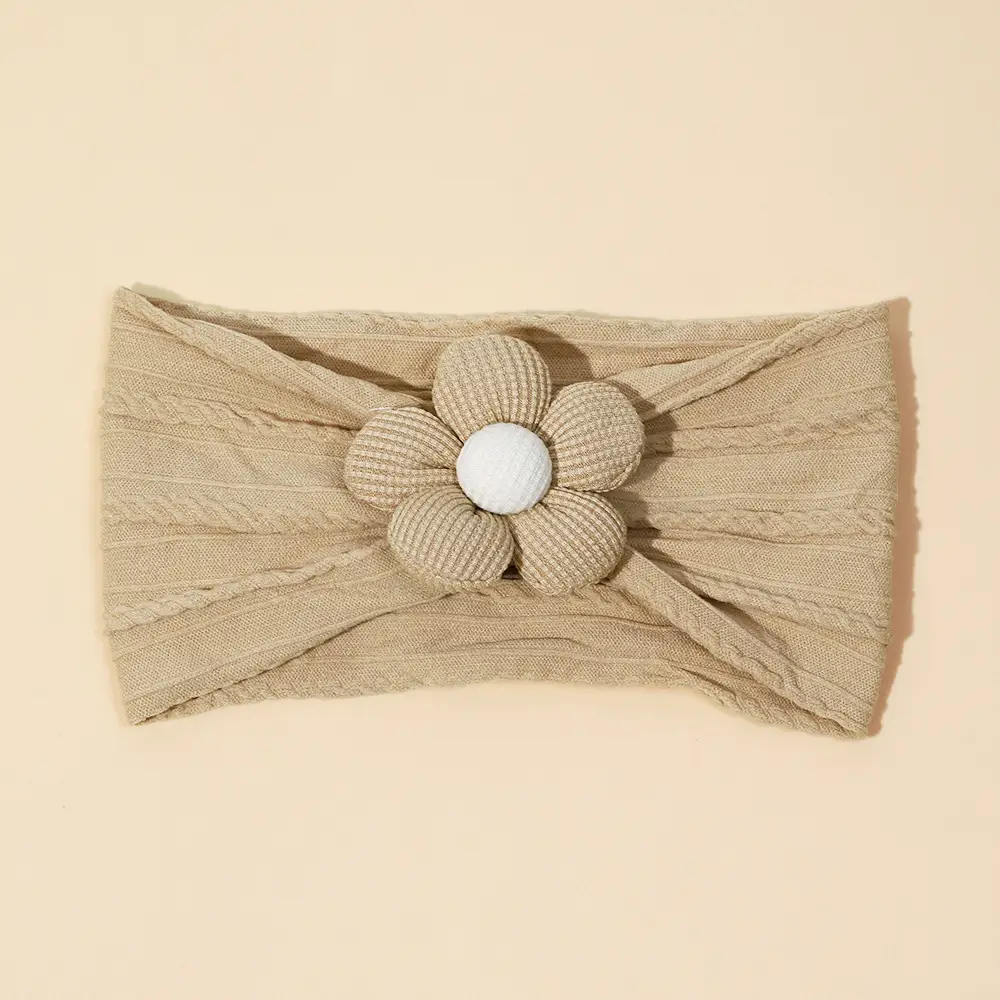 Five-Petal Flower Baby Hair Belt with Pearl Centerpiece - Image 10