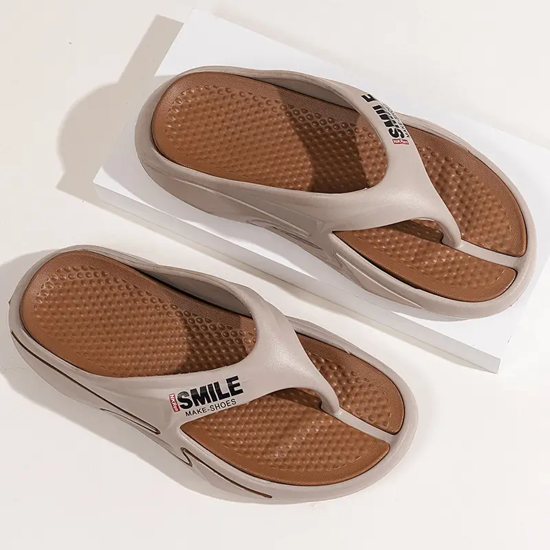 Stomp Flip-flops Men's New Summer Odor-proof Non-slip Beach Flip-flops Casual Sandals - Image 3