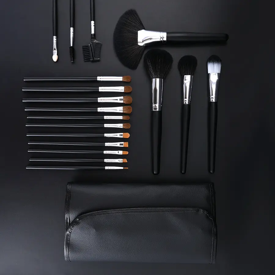 18-Piece Makeup Brush Set for Students & Professionals