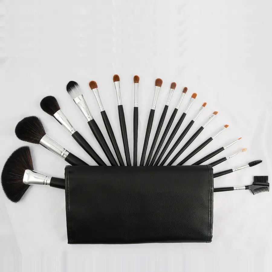 18-Piece Makeup Brush Set for Students & Professionals