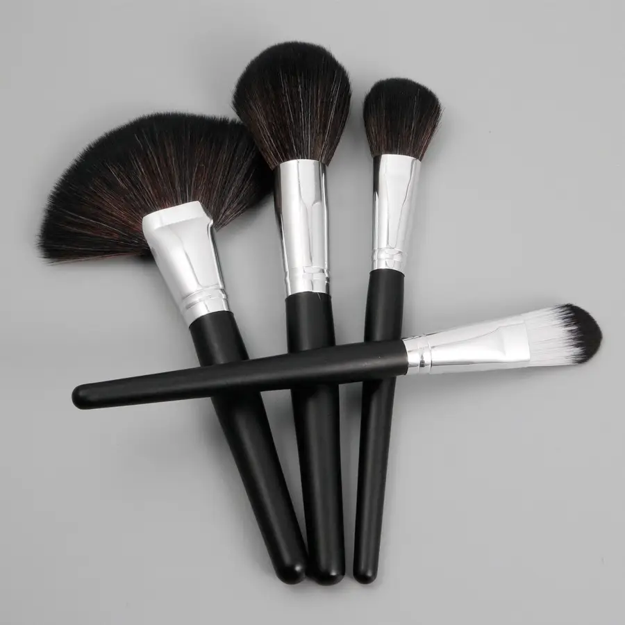 18-Piece Makeup Brush Set for Students & Professionals — feature 17