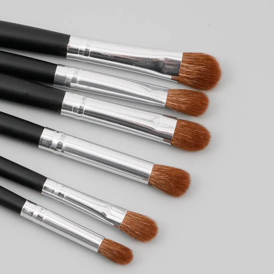 18-Piece Makeup Brush Set for Students & Professionals — feature 19