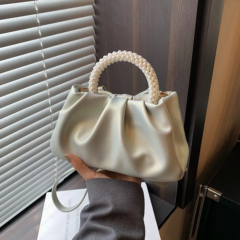 Pearl Handle Women's Pink Pleated Shoulder Bag - Image 7