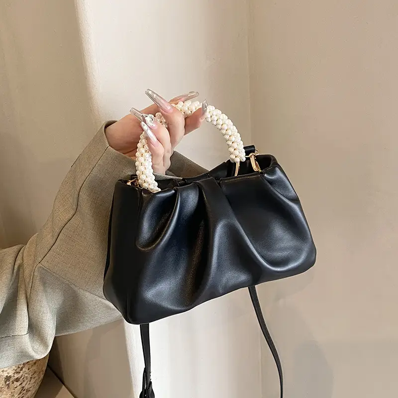 Pearl Handle Women's Pink Pleated Shoulder Bag - Image 8