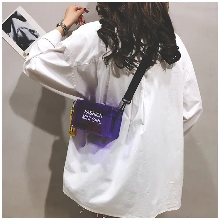 2024 New Small Square Jelly Bag Transparent Beach Shoulder Portable Fashion Crossbody Women's Bag Small Bag Simple Trend — feature 12