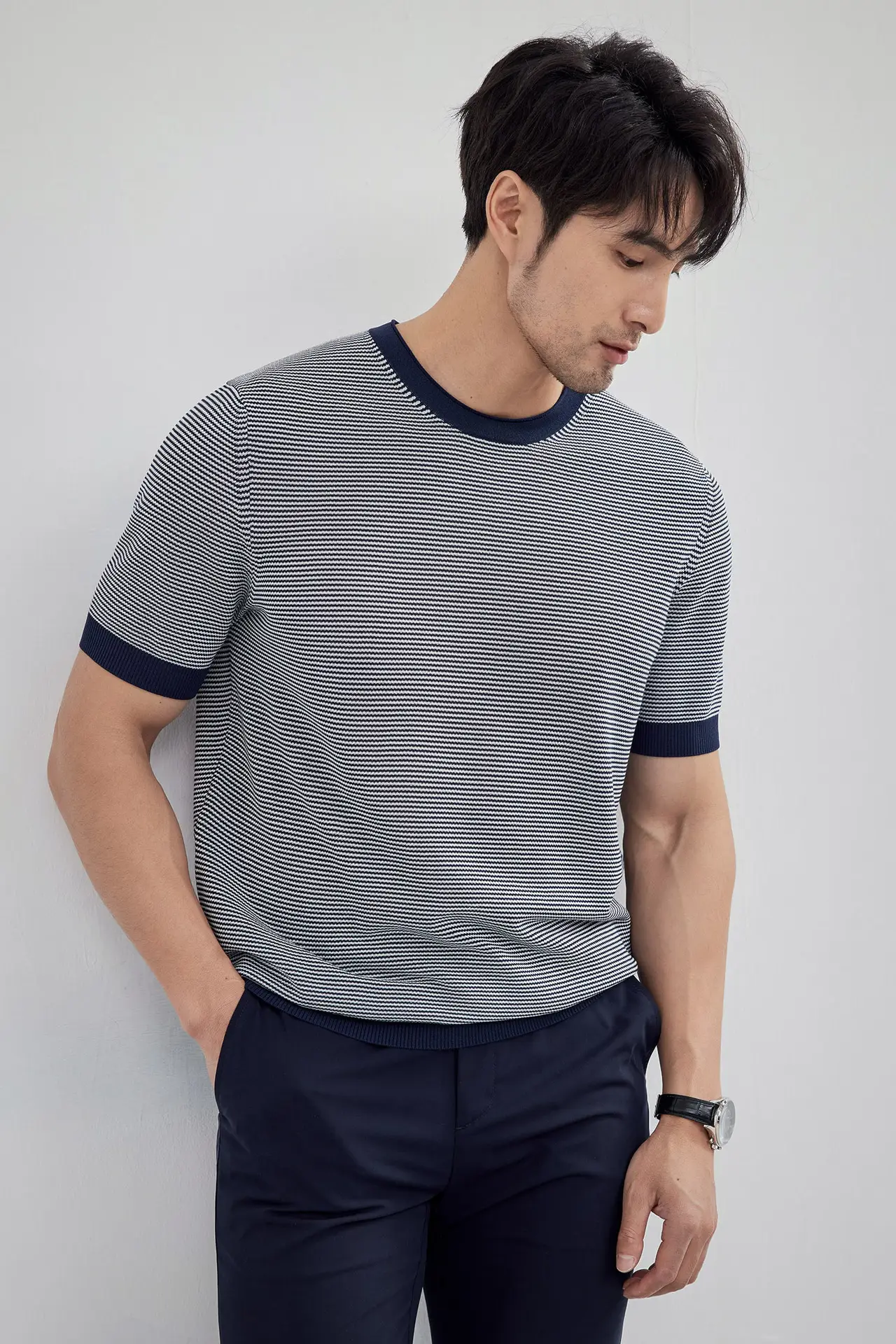 Men Black Striped Crewneck Polo Shirt 2024 — feature 29