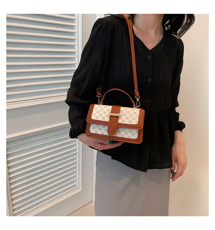 Vintage Brown Shoulder Bag for Women 2024 Spring Summer — feature 17