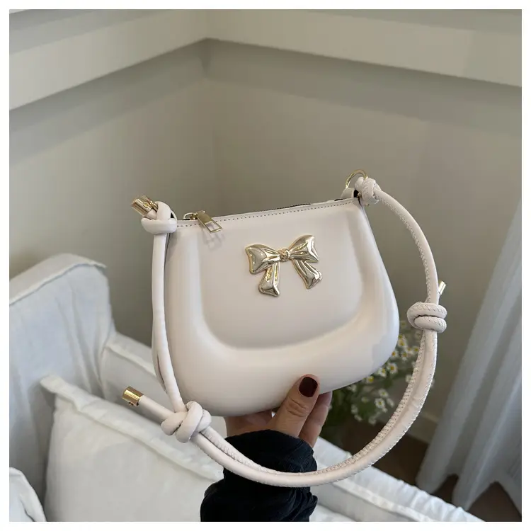 Women's Black Bow Crossbody Bag 2024 Summer — feature 7
