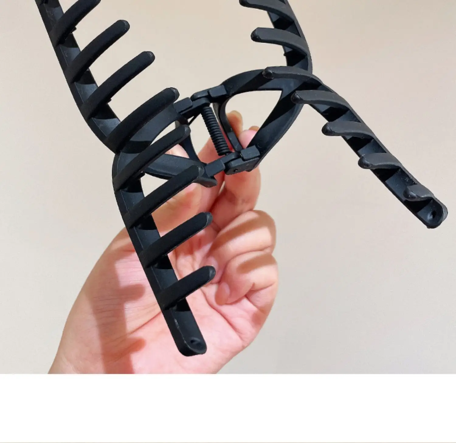 Large Hairpin Clip for Women 15cm Elegant Back Clip — feature 8