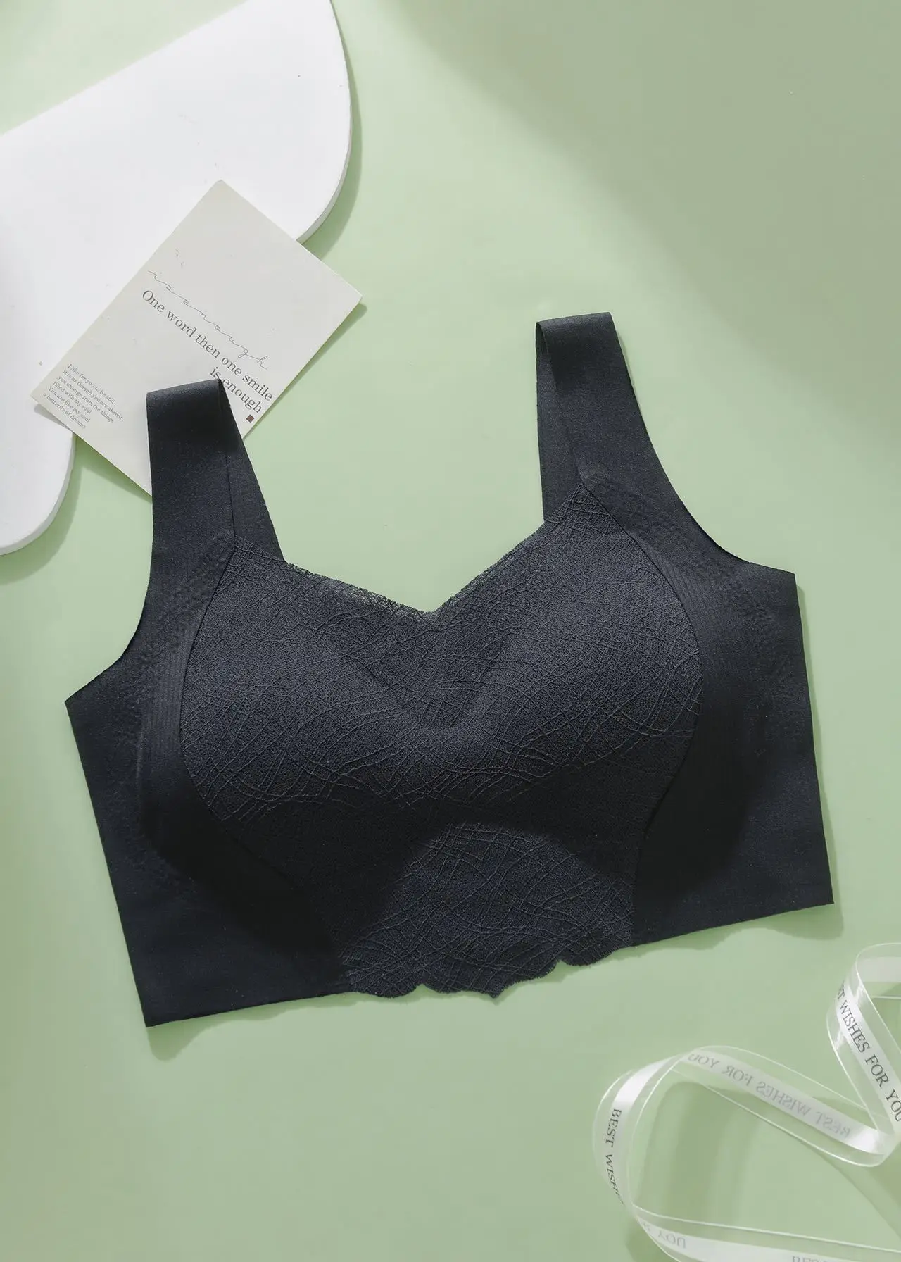 Lifting Bra Queen Women's Thin Style Minimizing Push-Up Seamless — feature 22