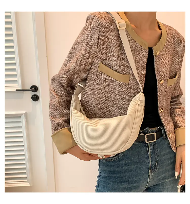 Women's Beige Crossbody Bag Large Capacity — feature 10