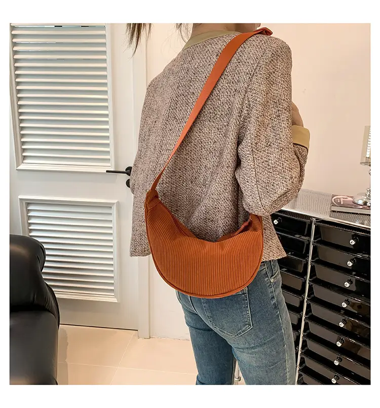 Women's Beige Crossbody Bag Large Capacity — feature 13