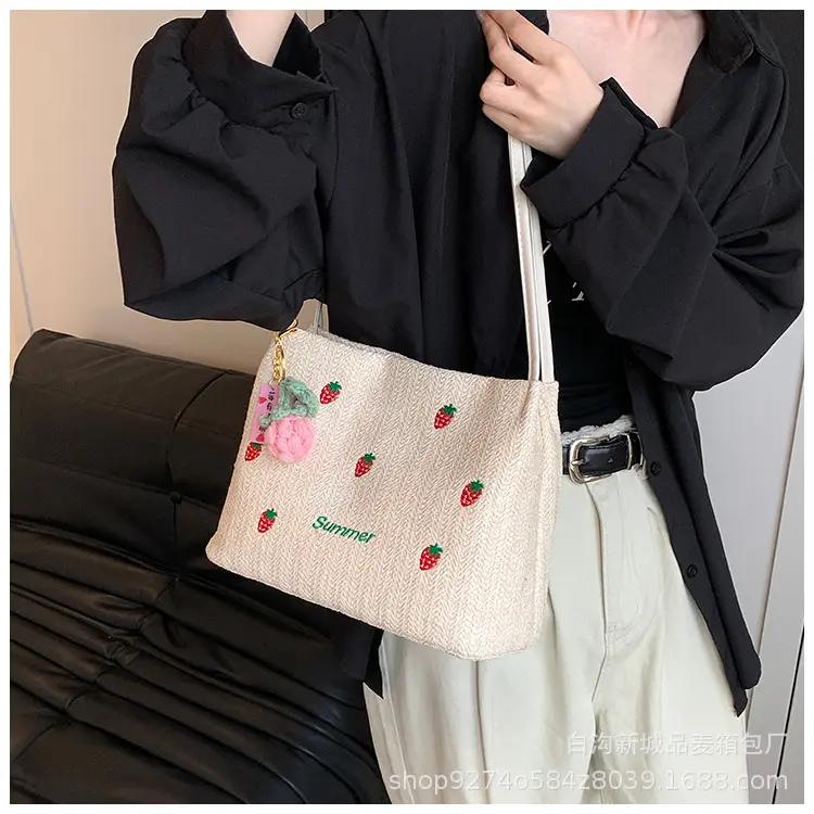 Summer Straw Embroidered Shoulder Bag for Women — feature 17
