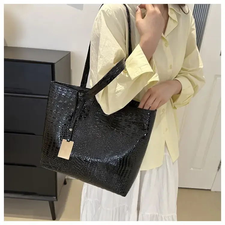 Gold Croc Texture Shoulder Bag for Women — feature 26