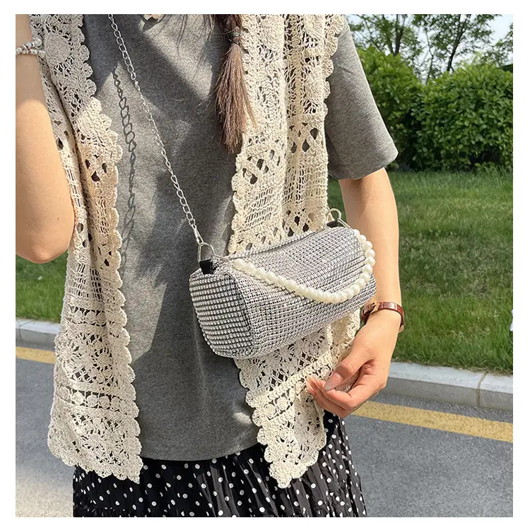 Black Pearl Chain Shoulder Bag for Women 2024 — feature 9