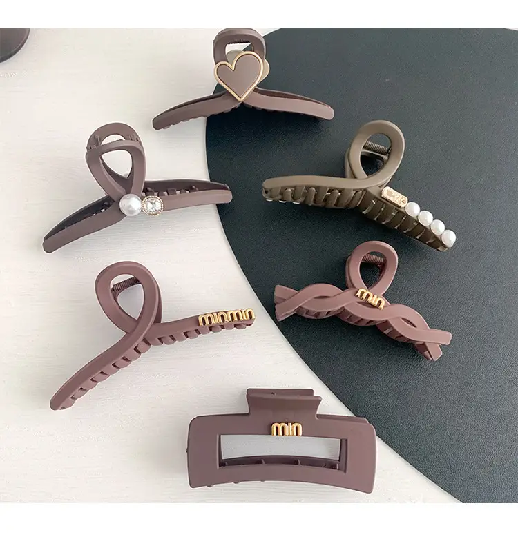 Oversized Heart Hairpin Clip for Women 13cm — feature 11