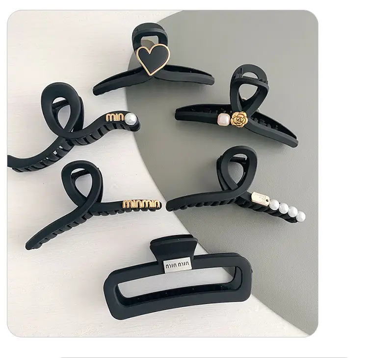 Oversized Heart Hairpin Clip for Women 13cm — feature 5