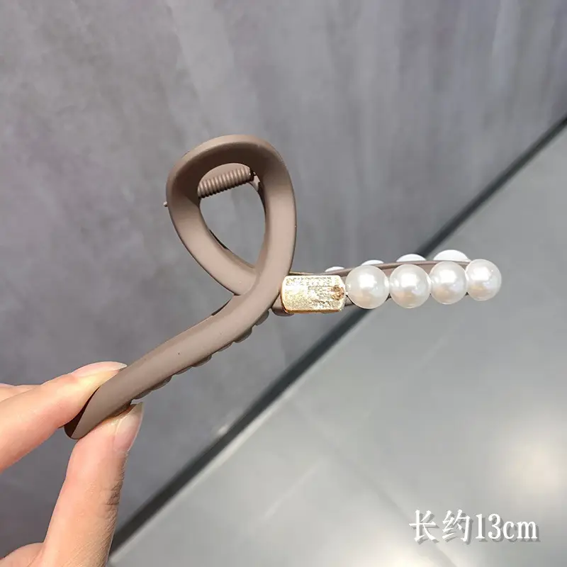 Oversized Heart Hairpin Clip for Women 13cm - Image 21
