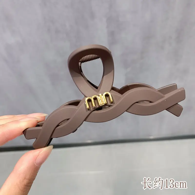 Oversized Heart Hairpin Clip for Women 13cm - Image 27