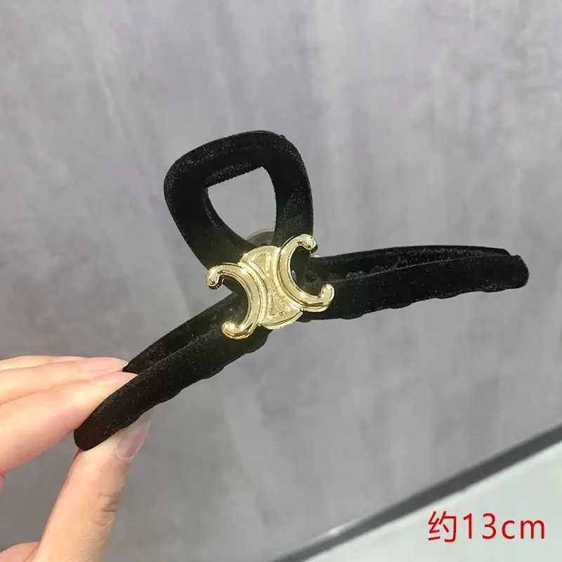 Oversized Heart Hairpin Clip for Women 13cm - Image 42