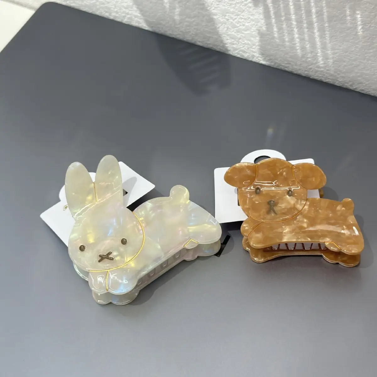 Cute Puppy Clasp for Men with Acetic Acid Finish