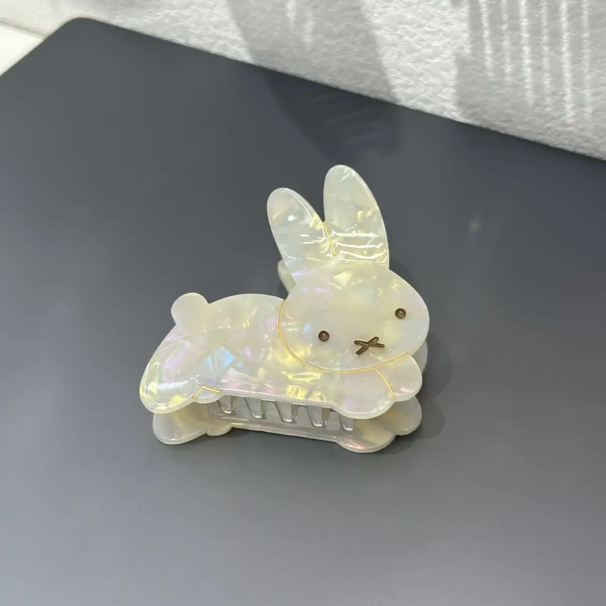Cute Puppy Clasp for Men with Acetic Acid Finish