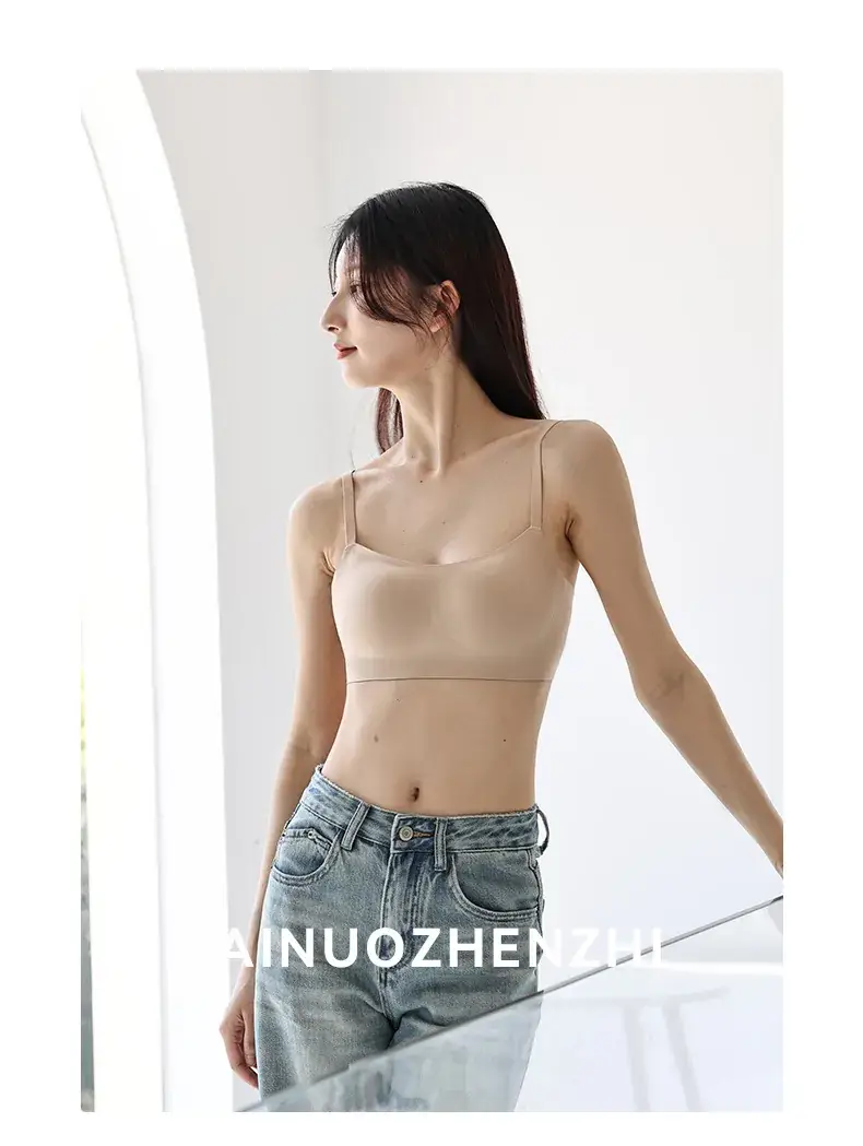 Invisible Traceless Strapless Bra Women Small — feature 34