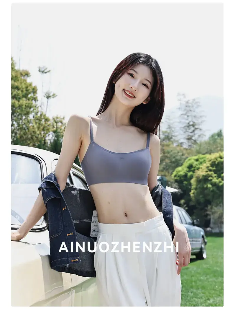 Invisible Traceless Strapless Bra Women Small — feature 42
